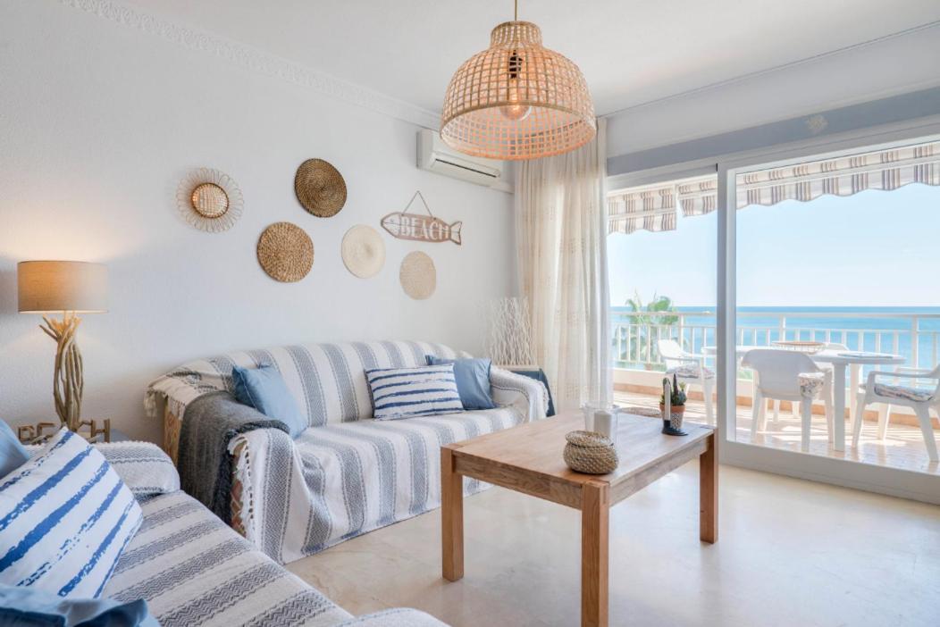 Appartement Family Aguamarina Front The Sea Free Parking à Fuengirola Extérieur photo